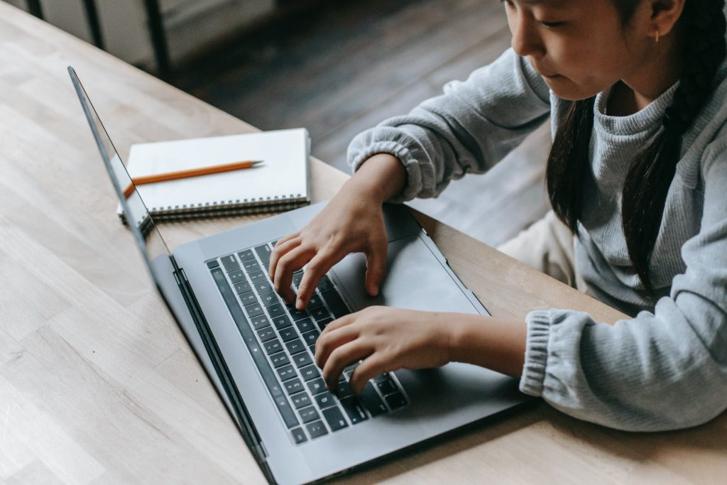 Hitungan Skor TOEFL: Wajib Optimalkan Bagian Mana?