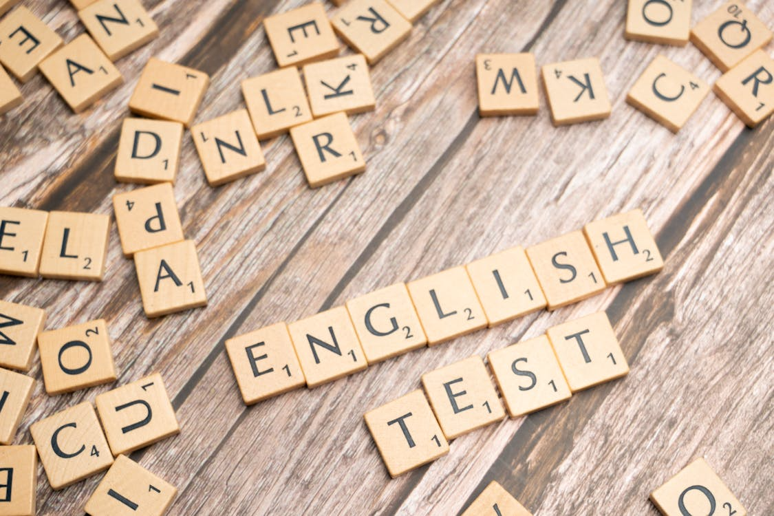 Perbandingan Skor TOEFL dan IELTS Terbaru 2024: Panduan Lengkap