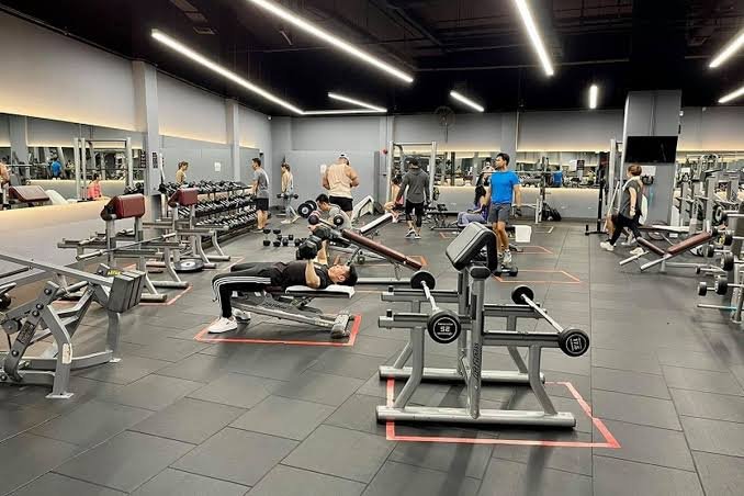 Panduan Lengkap Istilah Olahraga/Gym dalam Bahasa Inggris untuk Pelajar Indonesia